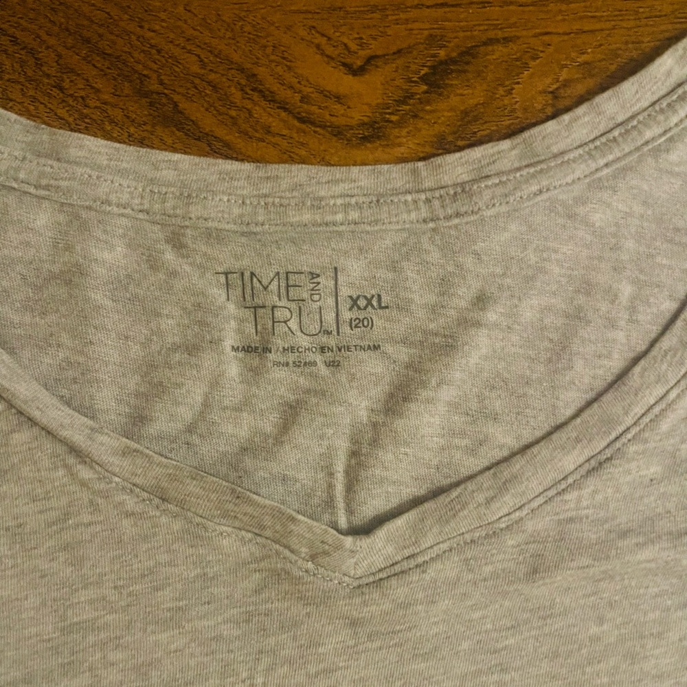 Maternity Clothes - Picture 12 of 12
